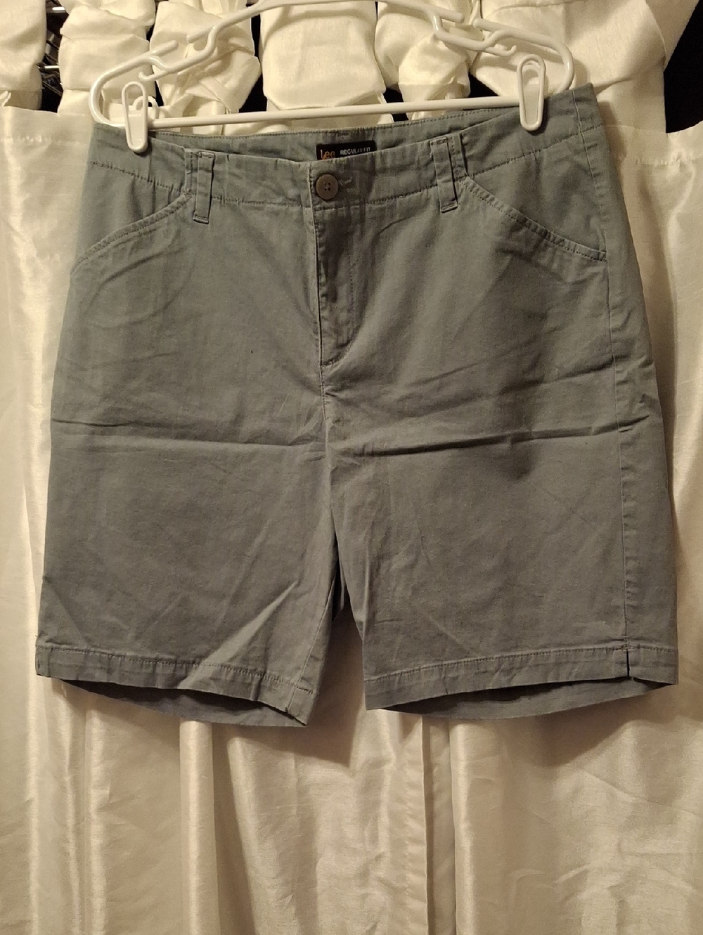 Lee Women's Light Gray Casual Bermuda Shorts